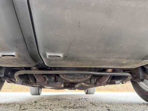 Used 1989 Ford Mustang GT RWD image 95