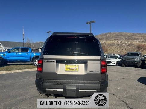 Used 2025 Toyota Land Cruiser image 7