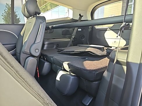 New 2026 Hyundai Ioniq 9 Limited image 36