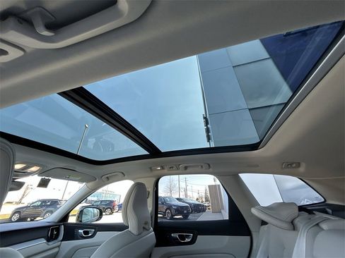 Certified 2025 Volvo XC60 T8 Plus w/ Climate Package image 14