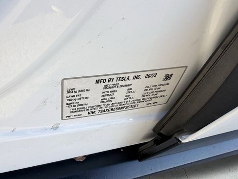 Used 2022 Tesla Model X AWD/4WD image 25