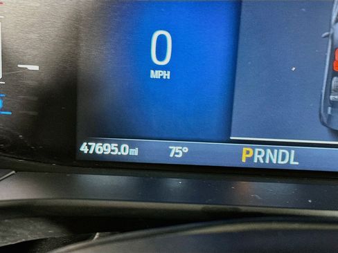 Used 2025 Ford Escape ST-Line Select AWD/4WD image 19