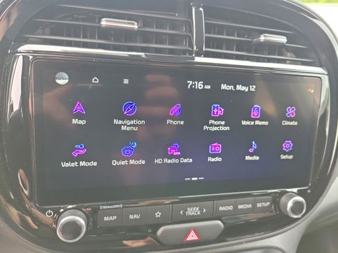 New 2025 Kia Soul S image 20