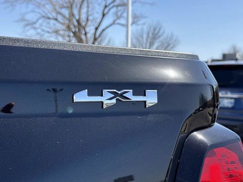 New 2026 GMC Canyon Elevation image 10