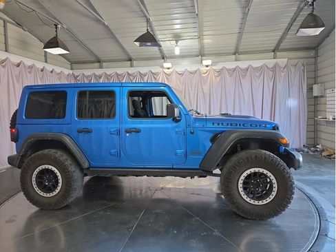 Used 2022 Jeep Wrangler Unlimited Rubicon 4xe w/ Cold Weather Group image 7