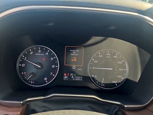 Used 2022 Subaru Outback Touring XT AWD/4WD image 11