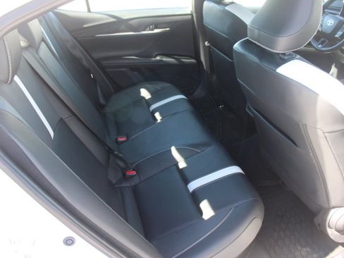 Certified 2025 Toyota Camry SE AWD/4WD image 18