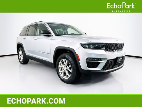 Used 2023 Jeep Grand Cherokee Limited image 1