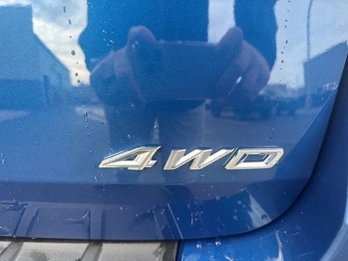 Used 2022 Ford Explorer XLT image 9