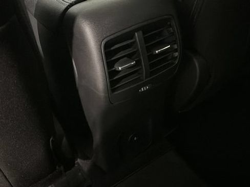 Used 2023 Ford Escape Active AWD/4WD image 25
