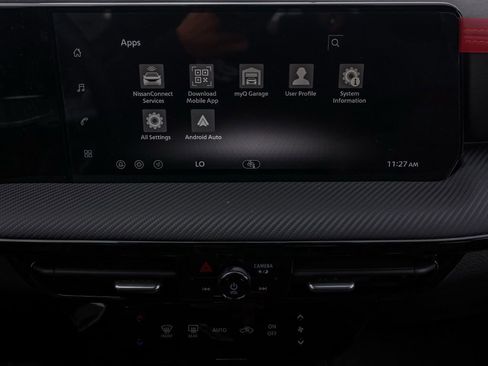 New 2026 Nissan Kicks SR image 29