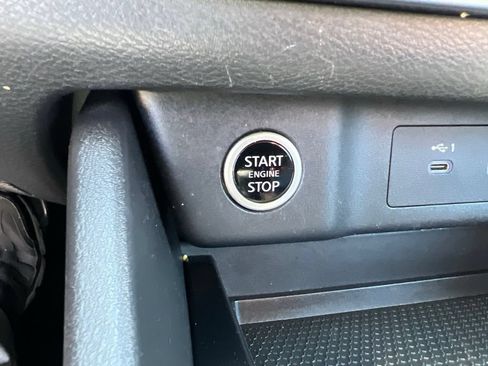 Certified 2023 Nissan Rogue SV AWD/4WD image 53