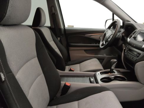 Used 2019 Honda Ridgeline RT image 21