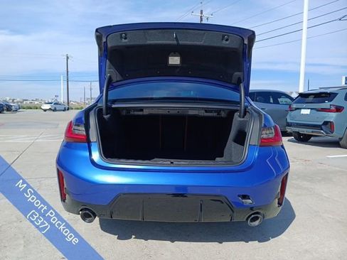 Used 2023 BMW 330i xDrive Sedan w/ M Sport Package image 9