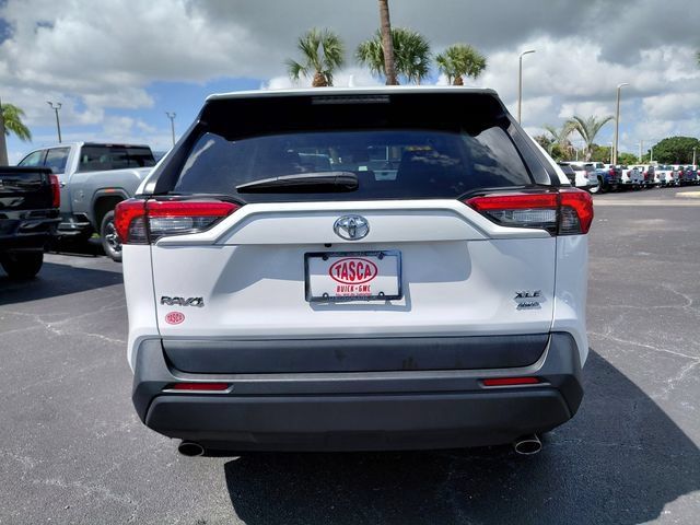 Used 2023 Toyota RAV4 XLE w/ Convenience Package AWD/4WD image 12
