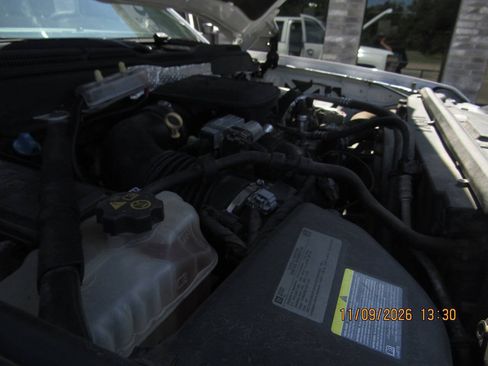 Used 2015 Chevrolet Silverado 3500 W/T RWD image 36