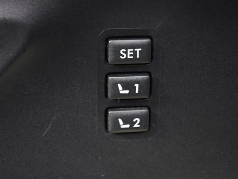 Used 2020 Subaru Ascent Limited w/ Popular Package #2A AWD/4WD image 23
