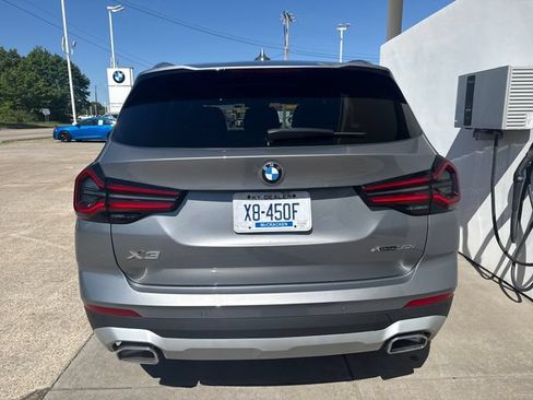 Used 2024 BMW X3 xDrive30i w/ Convenience Package AWD/4WD image 4