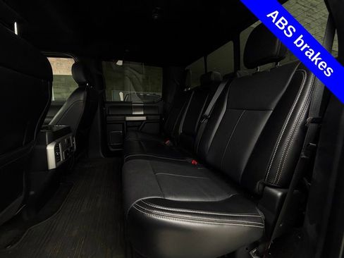 Used 2018 Ford F150 Lariat w/ Equipment Group 502A Luxury AWD/4WD image 25