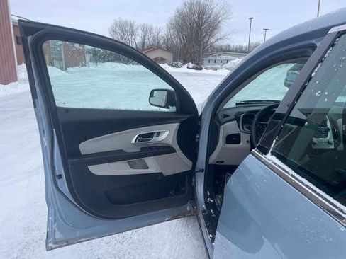 Used 2014 Chevrolet Equinox LS image 22