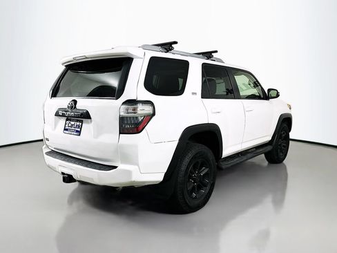 Used 2016 Toyota 4Runner SR5 Premium AWD/4WD image 8