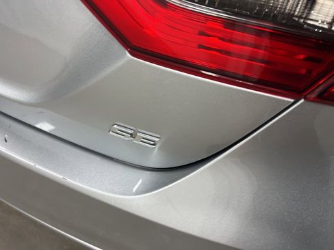 Used 2024 Toyota Camry SE image 13