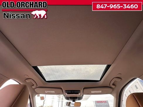 Used 2023 Nissan Rogue Platinum w/ Platinum Premium Package image 14