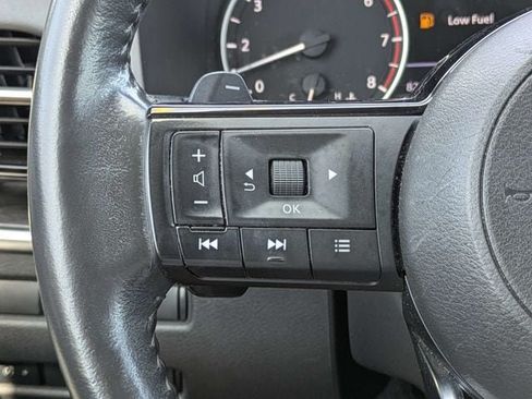 Used 2021 Nissan Rogue SL FWD image 26