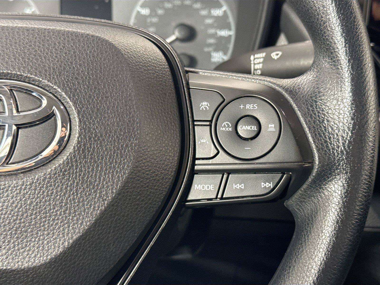 Certified 2024 Toyota Corolla LE FWD image 18