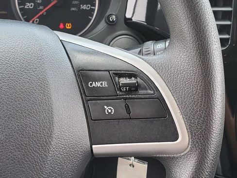 Used 2014 Mitsubishi Outlander ES FWD image 8