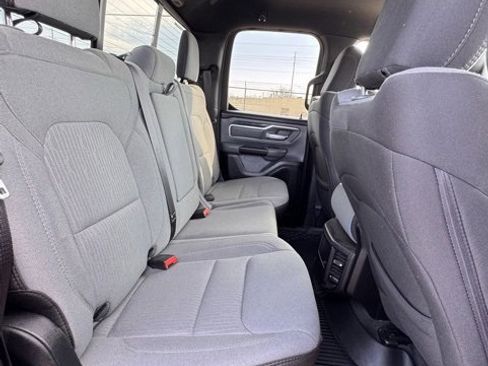 Used 2021 RAM 1500 Big Horn w/ Level 1 Safety Group image 15