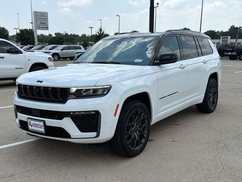 New 2026 Jeep Grand Cherokee L Summit AWD/4WD image 1