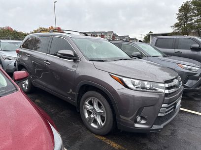 Certified 2017 Toyota Highlander Limited