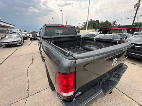 Used 2018 RAM 1500 Express AWD/4WD image 9