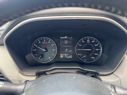 Used 2024 Subaru Outback Limited AWD/4WD image 14