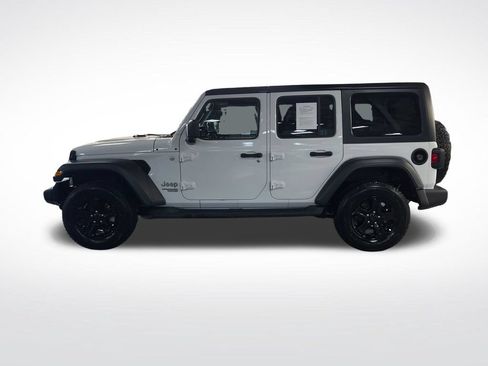 Used 2019 Jeep Wrangler Unlimited Sport S AWD/4WD image 2