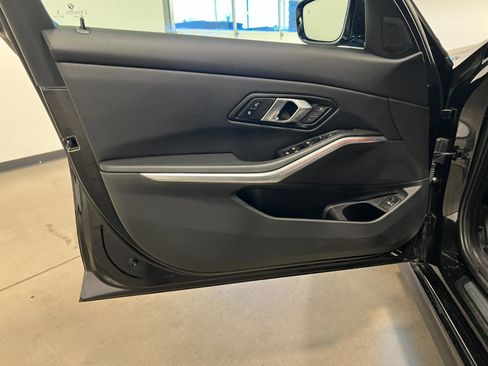 Used 2024 BMW 330i xDrive Sedan image 28