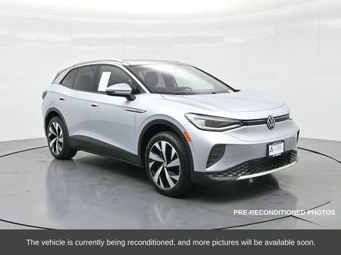 Used 2022 Volkswagen ID.4 Pro S w/ Gradient Package image 4