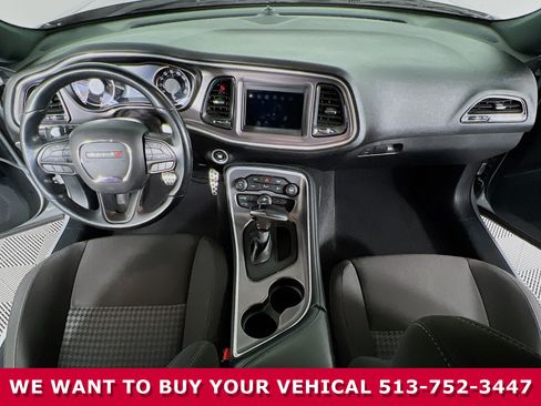 Used 2022 Dodge Challenger R/T image 17