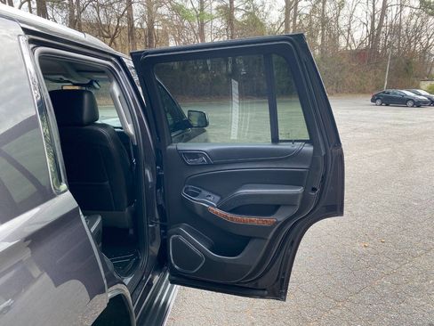 Used 2017 Chevrolet Tahoe Premier RWD image 59
