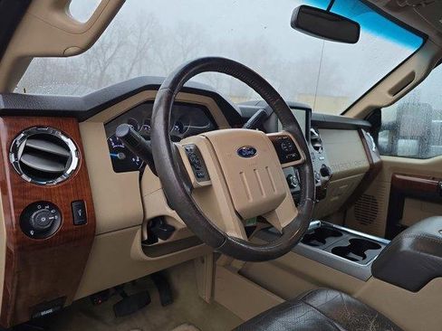 Used 2016 Ford F350 King Ranch w/ FX4 Off-Road Package image 20