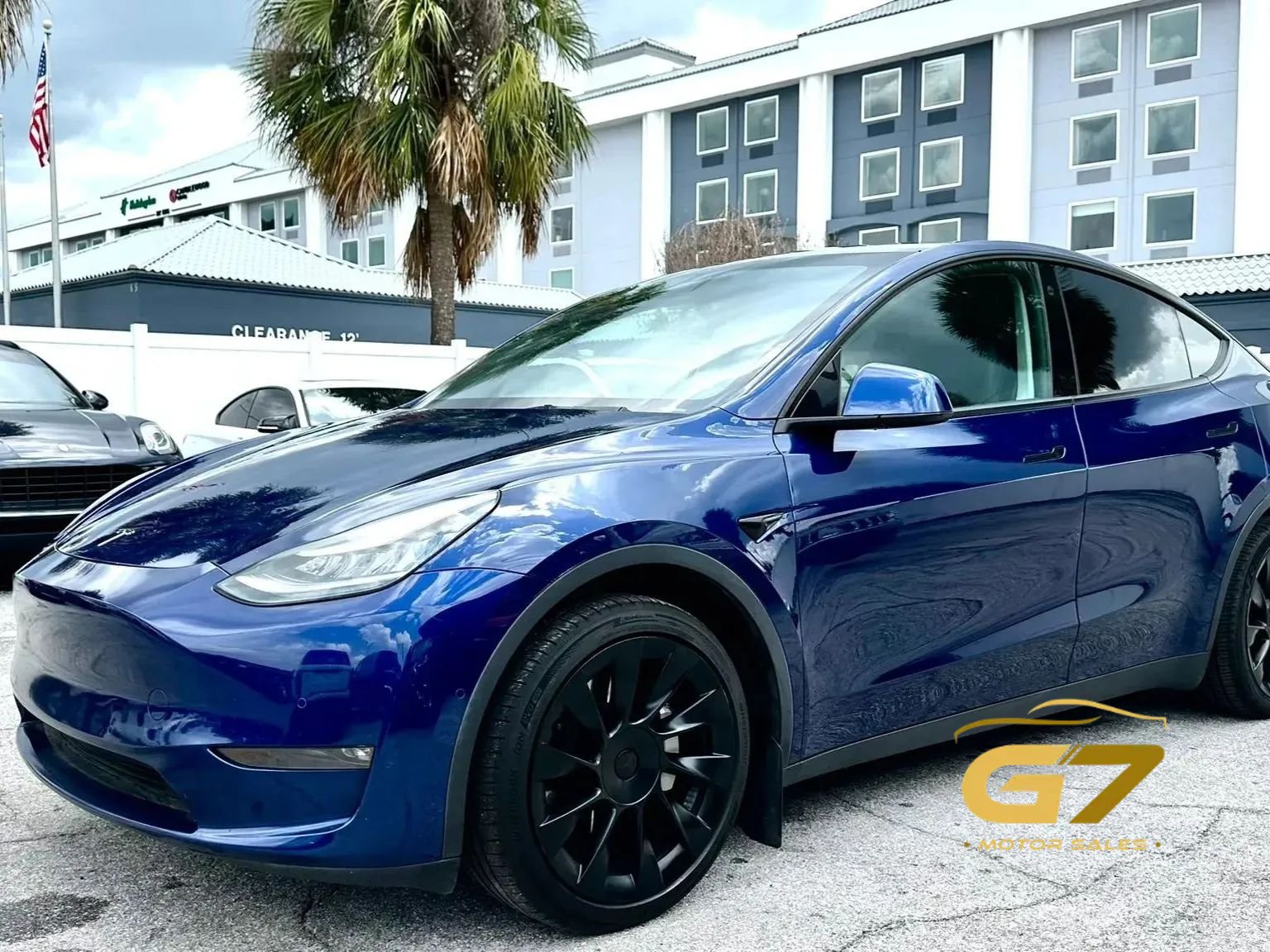 Used 2021 Tesla Model Y 2WD image 2