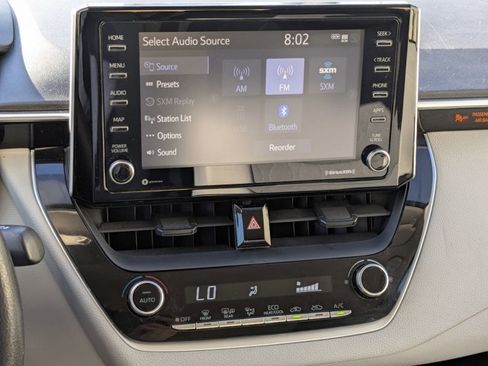 Used 2021 Toyota Corolla LE w/ Carpet Mat Package (TMS) image 11