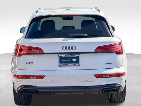 Certified 2023 Audi Q5 2.0T Premium Plus image 5