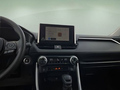 Used 2025 Toyota RAV4 XLE w/ Convenience Package image 11