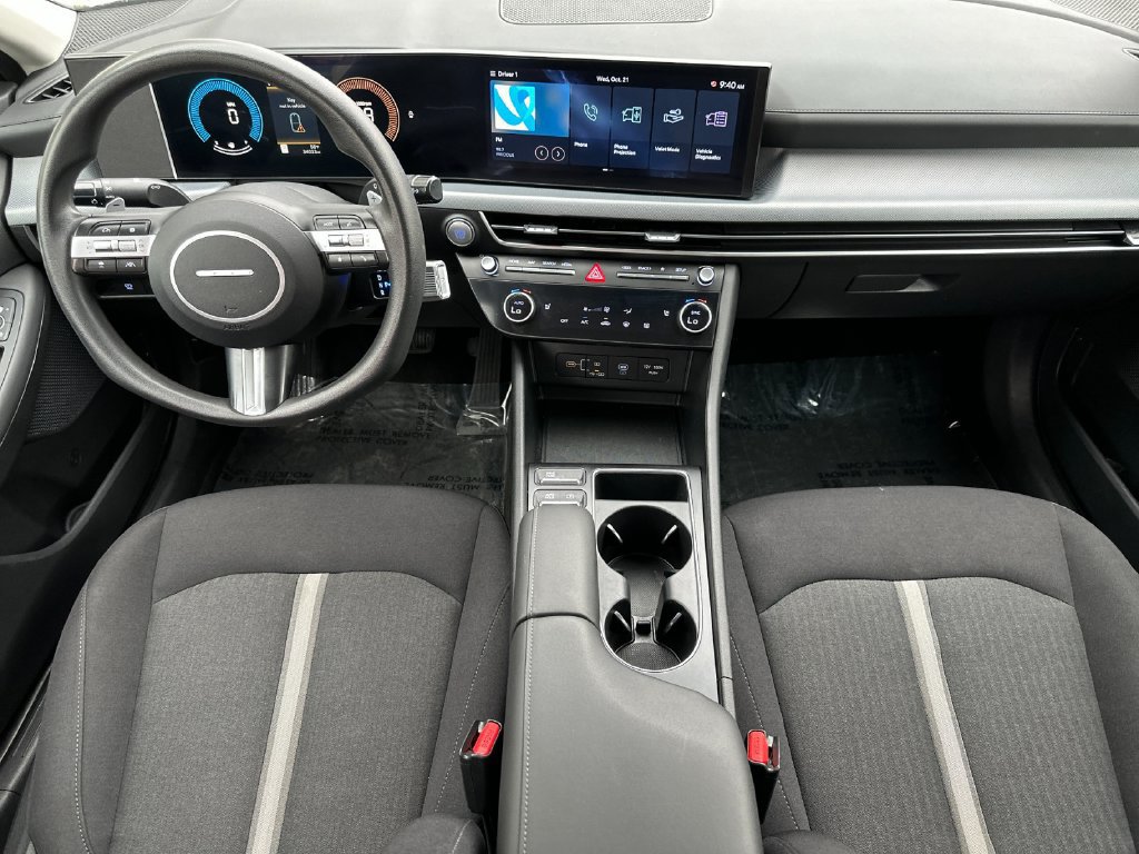 Used 2025 Hyundai Sonata SEL FWD image 12
