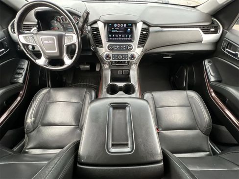 Used 2019 GMC Yukon XL SLT image 15