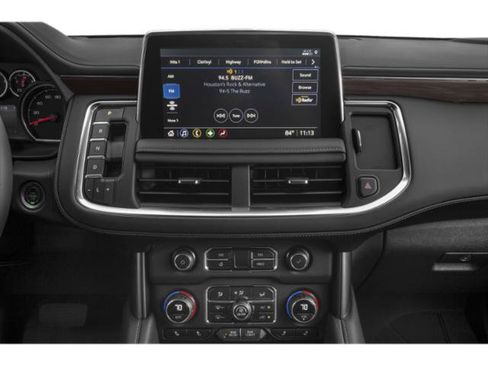 Used 2023 Chevrolet Suburban Z71 w/ Luxury Package AWD/4WD image 13