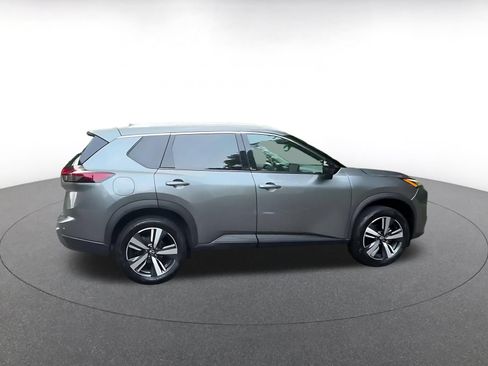 Used 2026 Nissan Rogue SL AWD/4WD image 12
