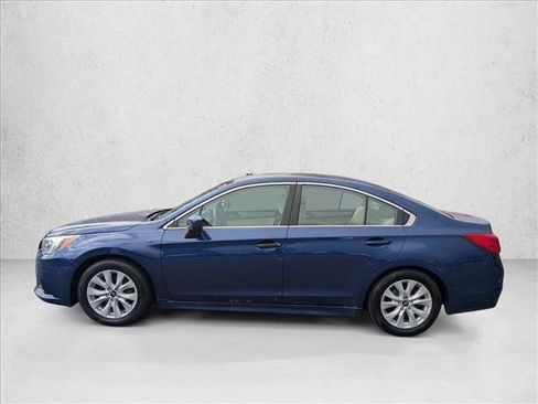 Used 2015 Subaru Legacy 2.5i Premium AWD/4WD image 9